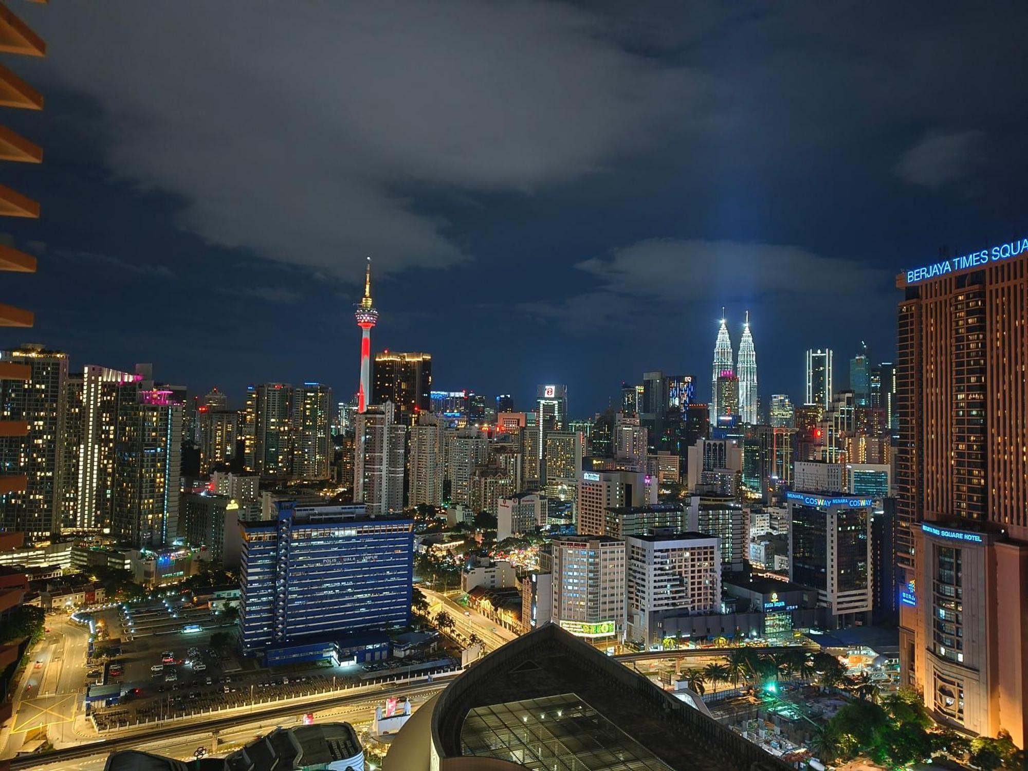 Lucentia Suites Klcc By City View Kuala Lumpur Exterior foto