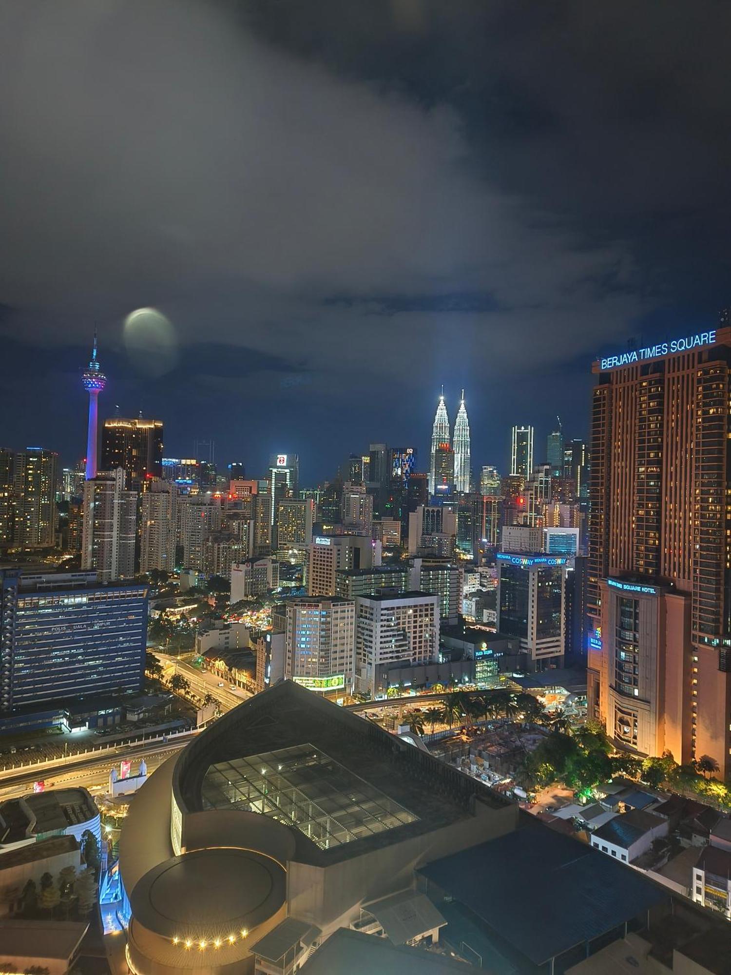 Lucentia Suites Klcc By City View Kuala Lumpur Exterior foto
