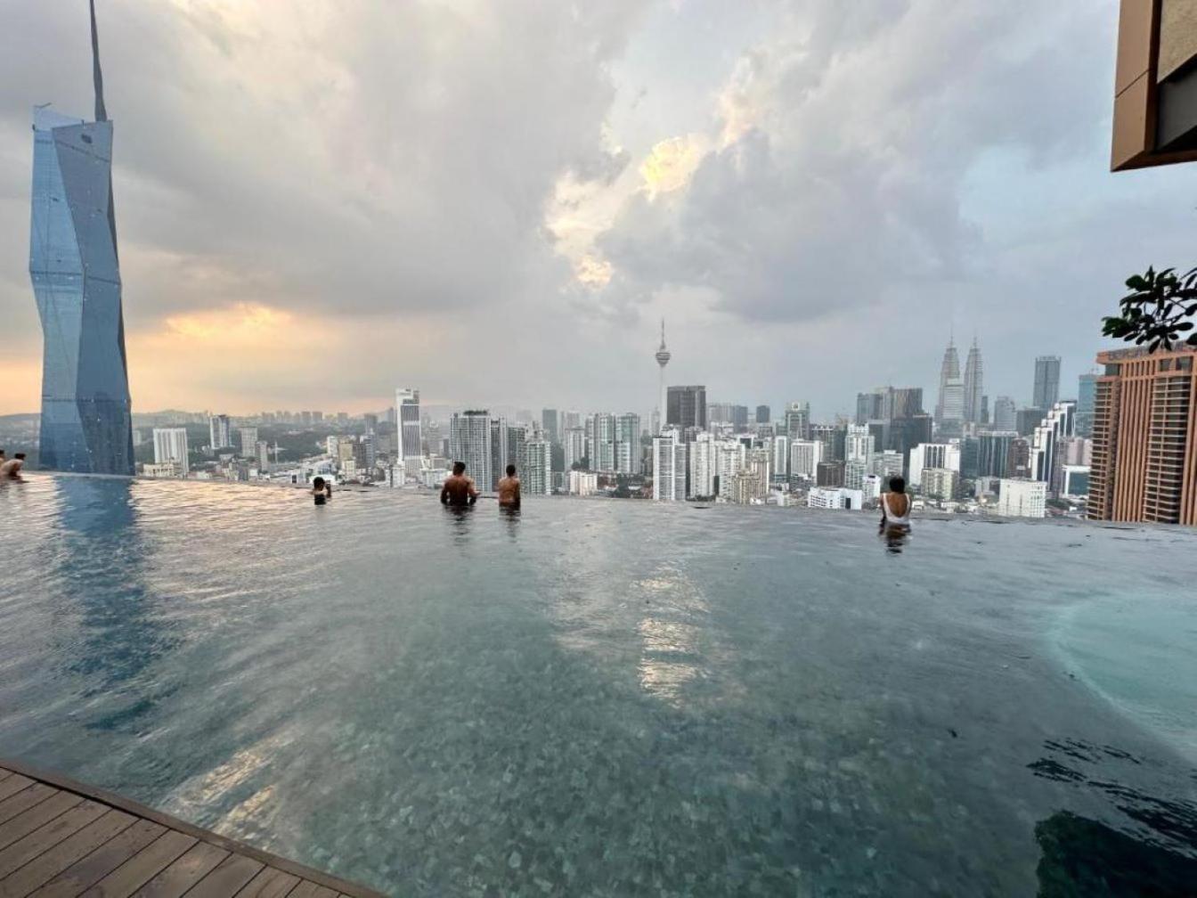 Lucentia Suites Klcc By City View Kuala Lumpur Exterior foto